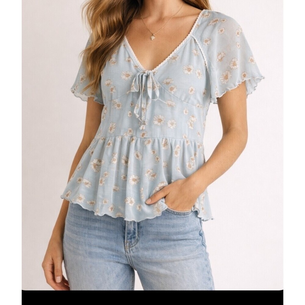 Urban Outfitters Babydoll Floral Shirt M Mesh Sleeve Feminine Y2K blue
